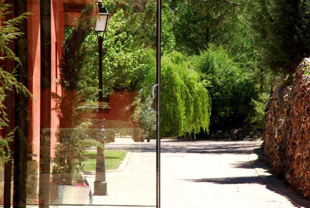 Готель La Casita De Cabrejas Fuentenava De Jabaga Екстер'єр фото